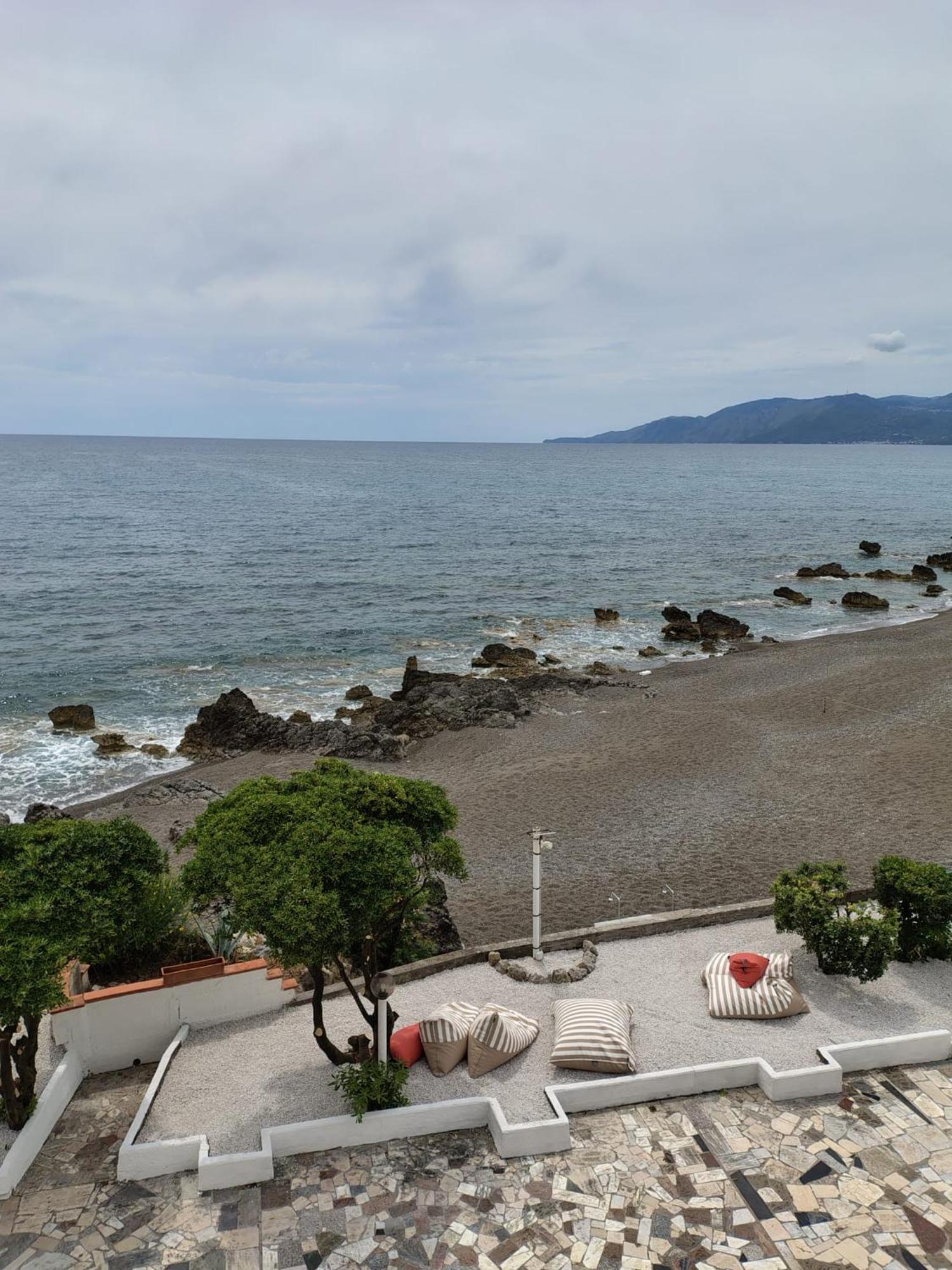 Hotel Mediterraneo Сапрі Екстер'єр фото